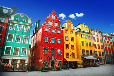 20 Цветные фасады на площади Сторторгет в Стокгольме, Швеция