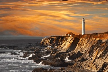 Фотообои PhotoWall Classic Point Arena Lighthouse e19090 (330*230 cm)